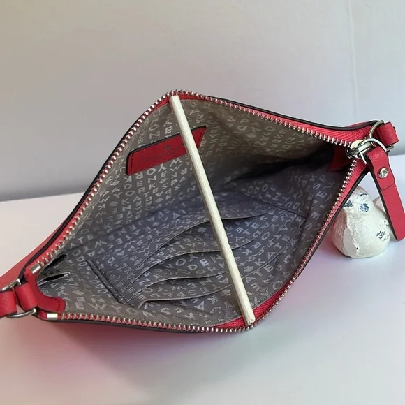 Kate Spade ♠️ Wristlet Handbag - Picture 6 of 10